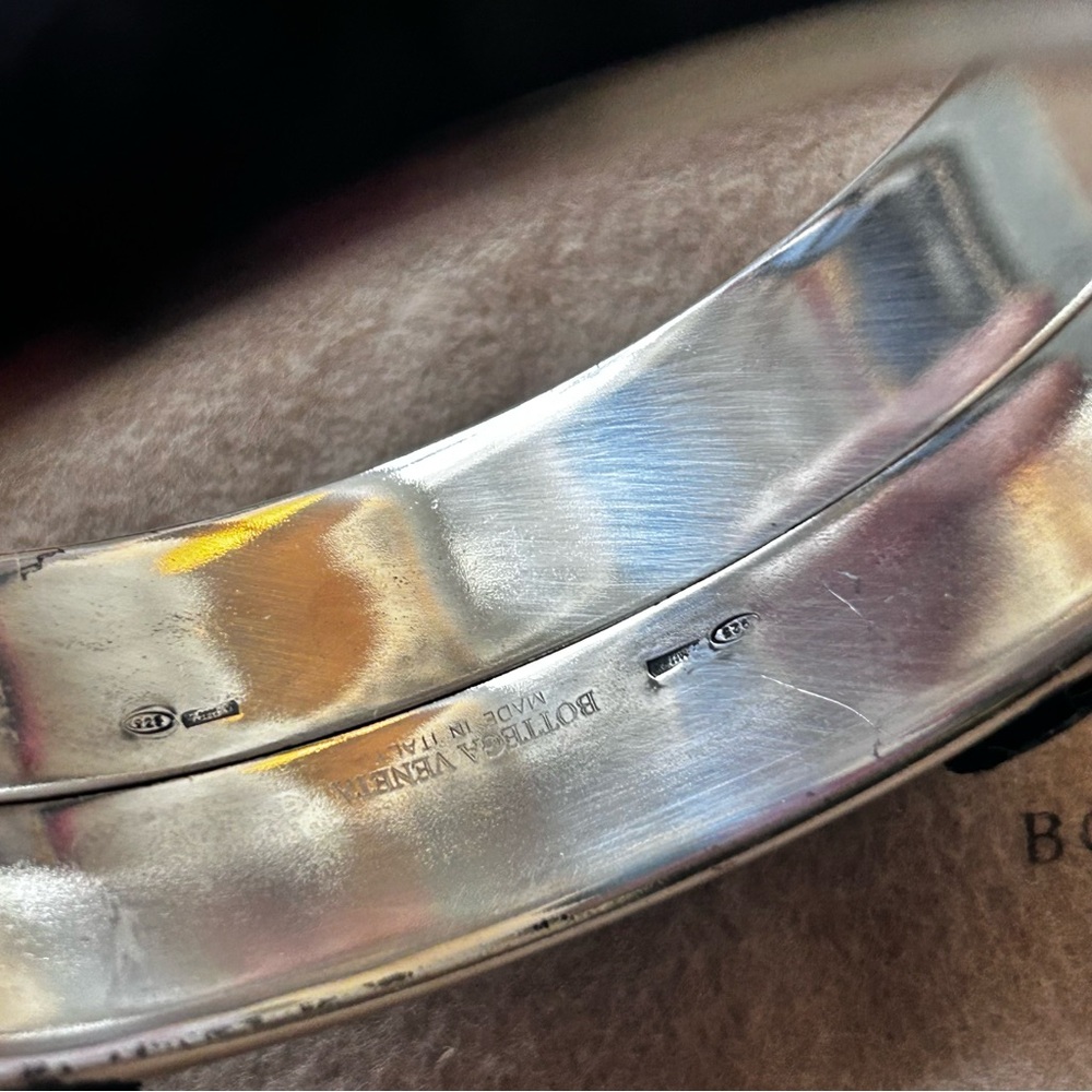 Bottega Veneta Sterling Silver Leather Floret Woven Bangle Bracelet EUC 2 3/4 x1 - Picture 10 of 10